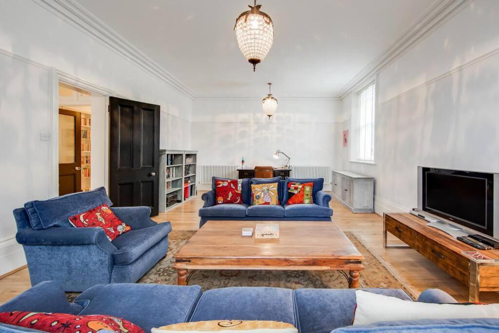 הייסטינגס Princes Villa - Large Fully Self Contained Flat, 5 Minutes From The Sea מראה חיצוני תמונה