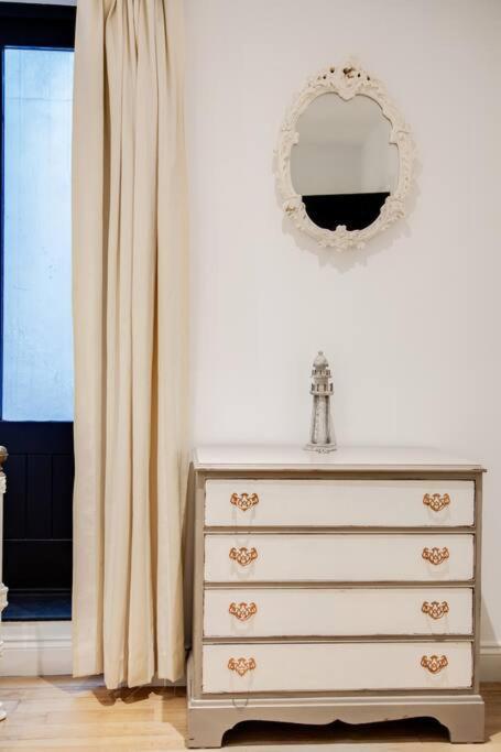 הייסטינגס Princes Villa - Large Fully Self Contained Flat, 5 Minutes From The Sea מראה חיצוני תמונה