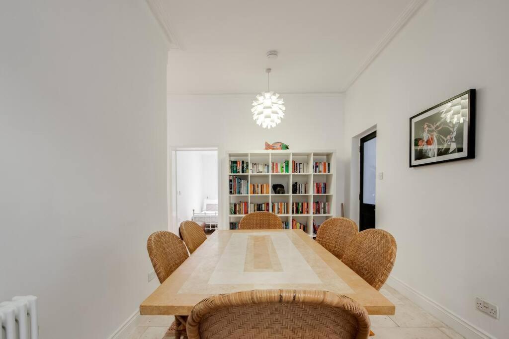 הייסטינגס Princes Villa - Large Fully Self Contained Flat, 5 Minutes From The Sea מראה חיצוני תמונה