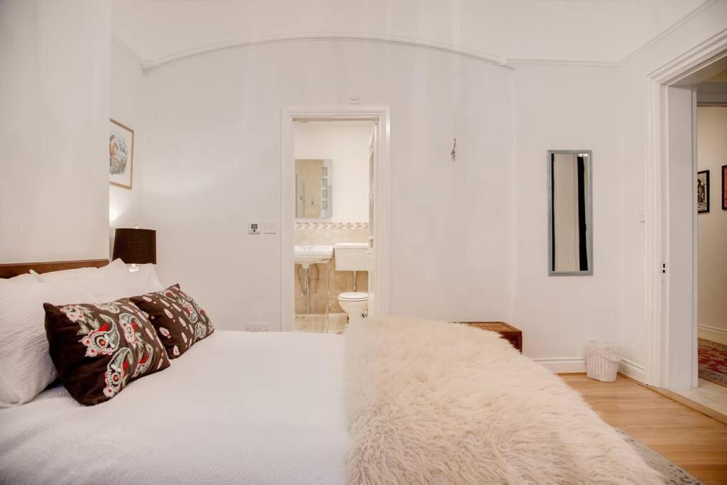 הייסטינגס Princes Villa - Large Fully Self Contained Flat, 5 Minutes From The Sea מראה חיצוני תמונה